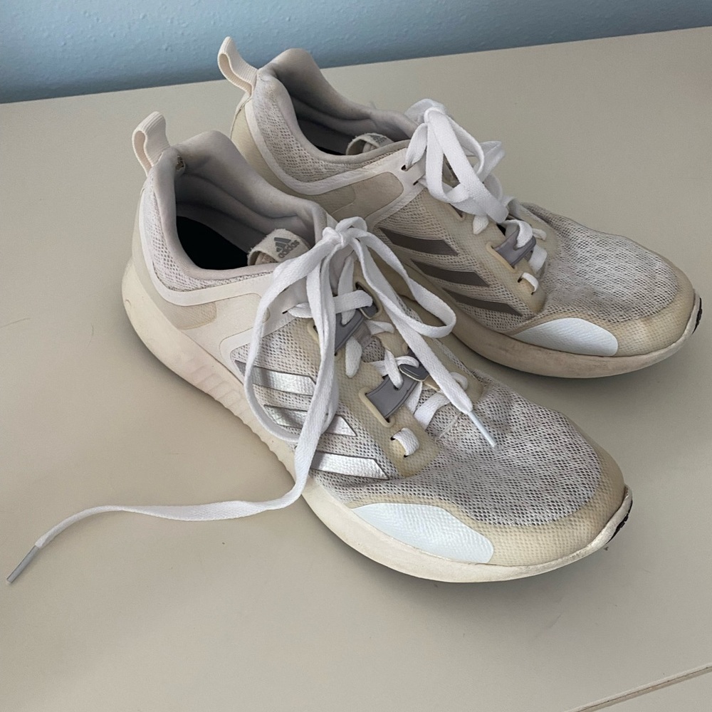 Addias tennis shoes